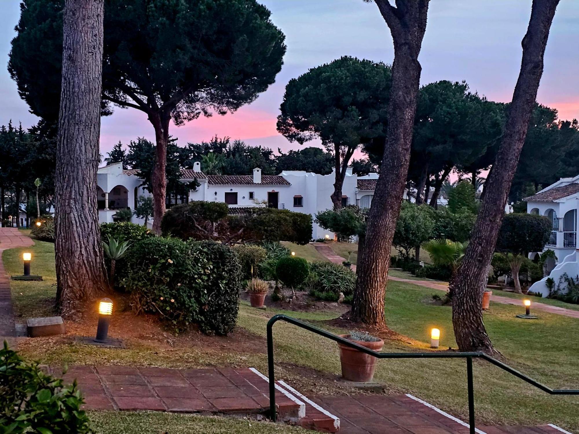 Casa El Paraiso Marbella 埃斯特波纳 外观 照片